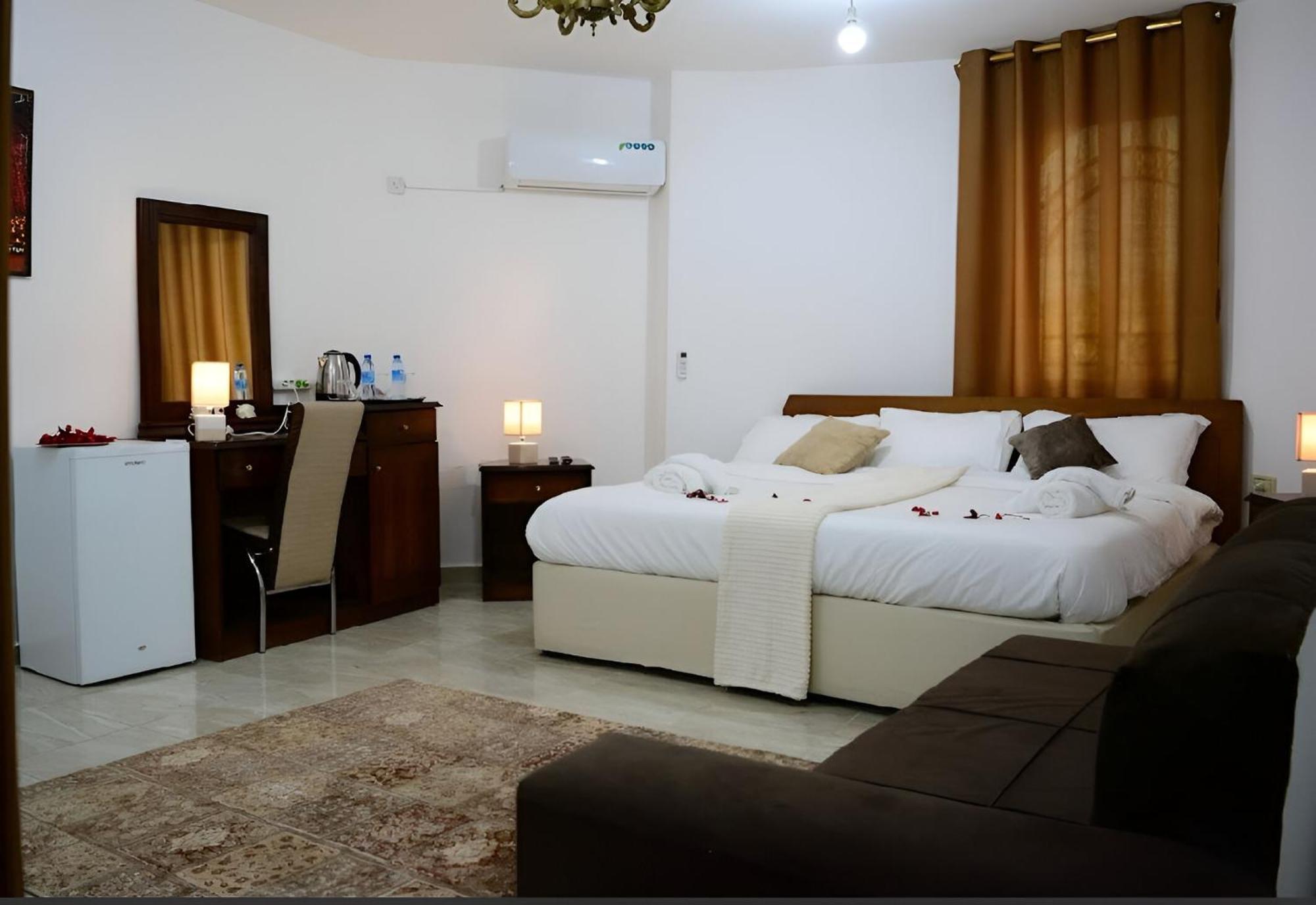 Marvel Hostel Ουάντι Μούσα Εξωτερικό φωτογραφία