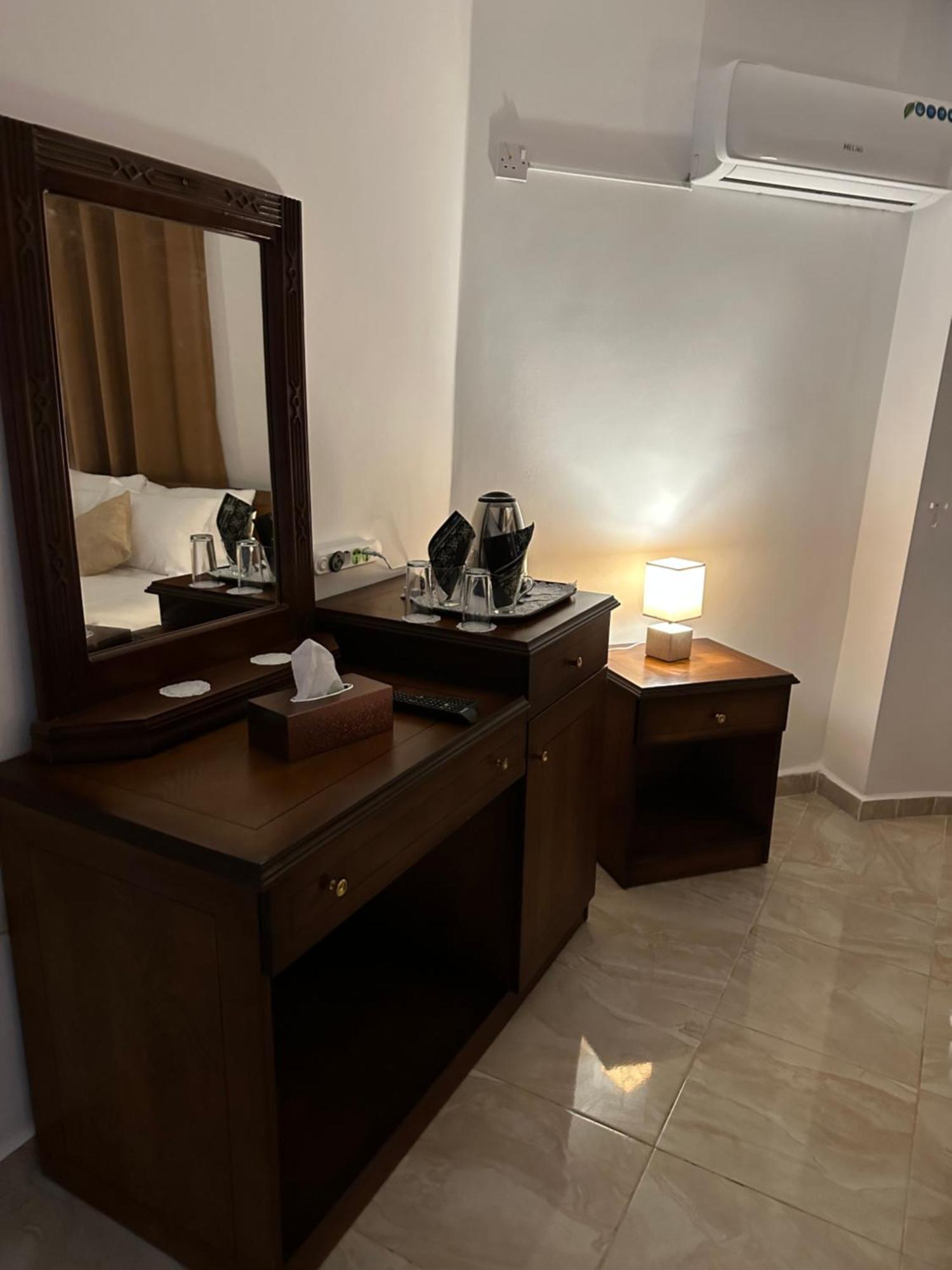 Marvel Hostel Ουάντι Μούσα Εξωτερικό φωτογραφία